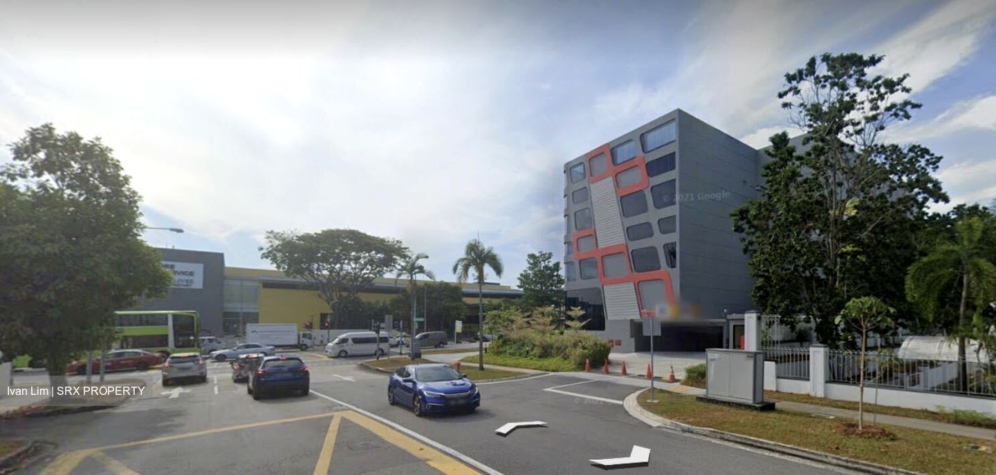 Upper Changi Road North (D17), Shop House #452090041